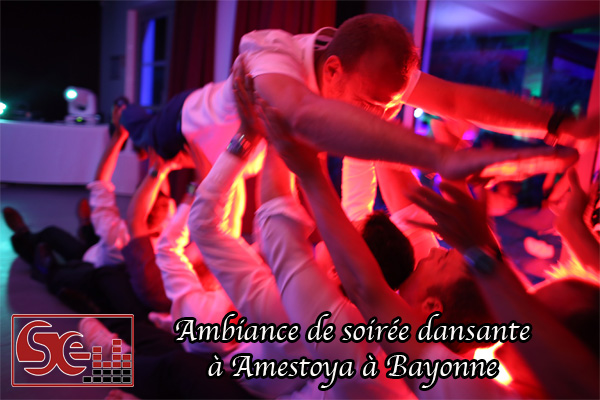 ambiance de soiree mariage wedding dj djette animation pays basque bayonne sud evenements sonorisation paquito piste de danse bearn landes