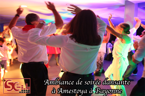 soiree dansante salle amestoya bayonne dj djette sud evenements sonorisation mariage wedding pays basque bayonne anglet biarritz hossegor capbreton pau dax mont de marsan bisacarosse mimizan sud landes bearn piste de danse