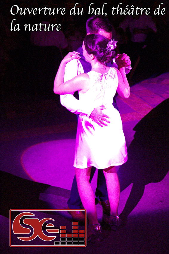 ouverture du bal premiere danse au théâtre de la nature arcangues